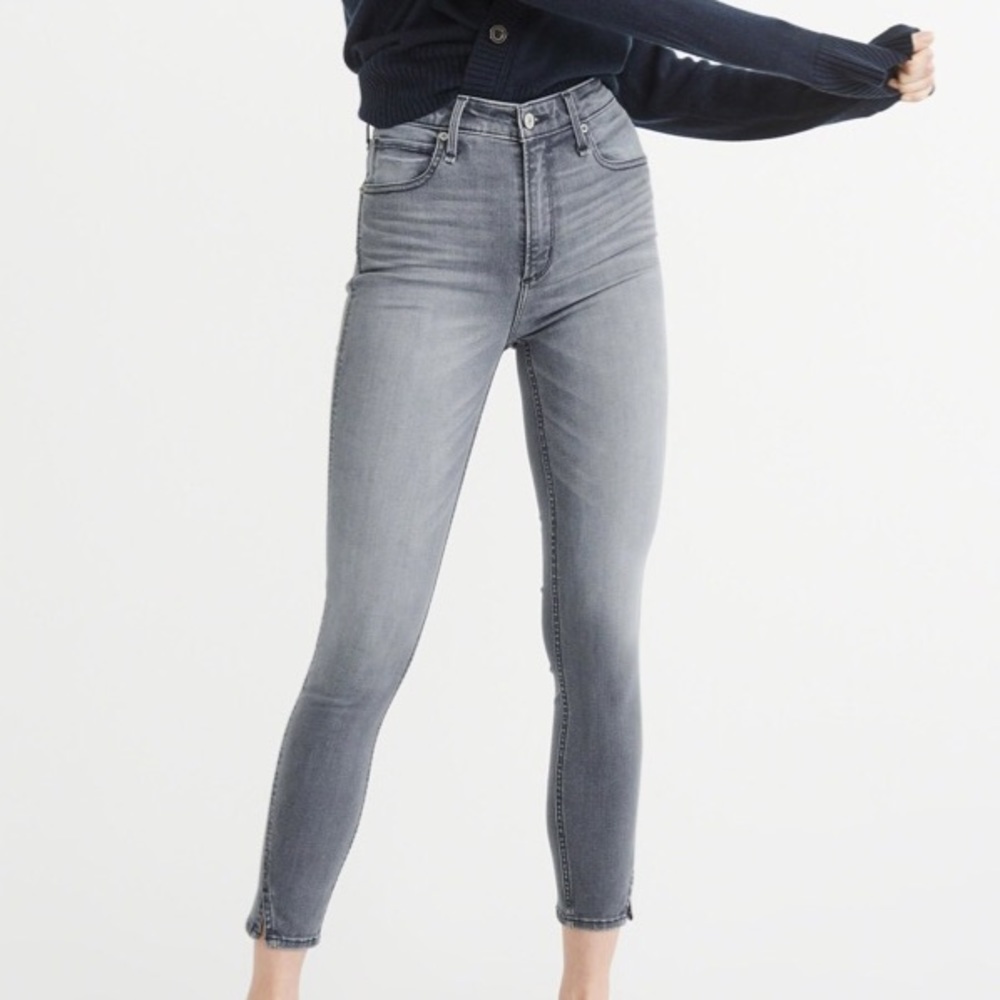 Abercrombie & Fitch High-rise Ankle Jeans